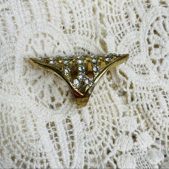 Gold color ring with rhinestones lattice pattern - Picture 6 of 11